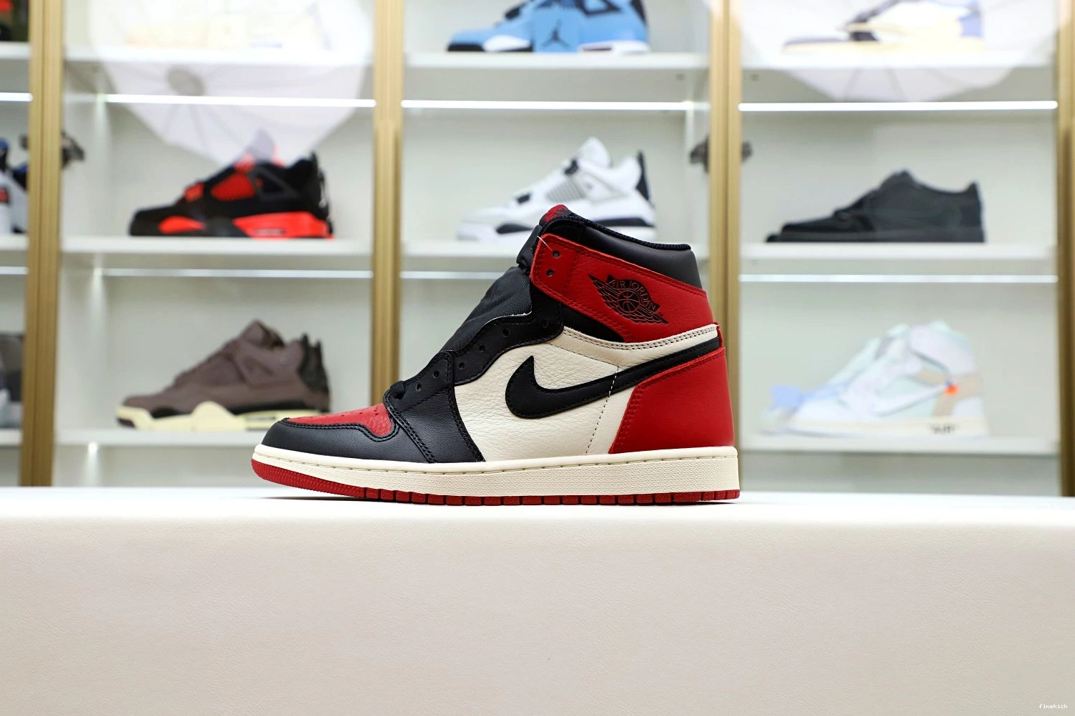 'BRED RETRO AIR HIGH JORDAN TOE' OG 1 0816
